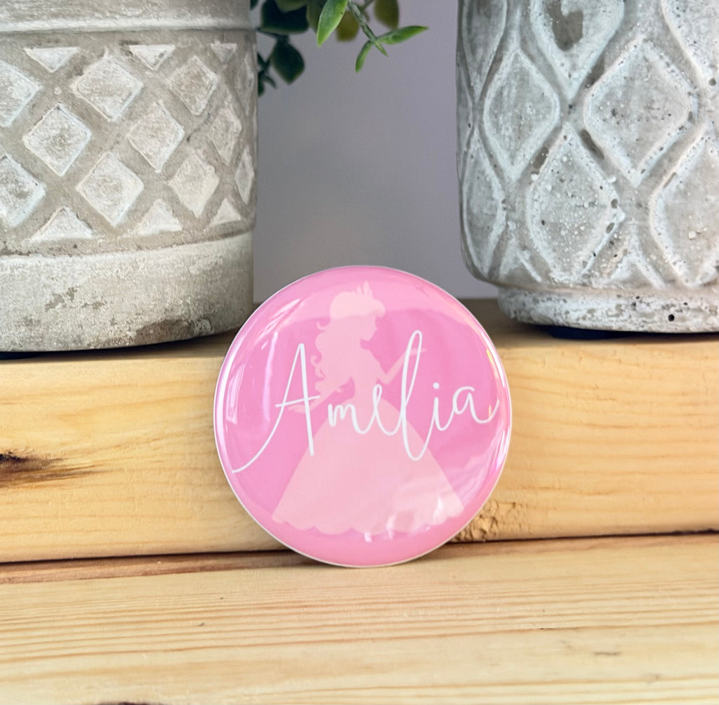 Name PINS, Custom